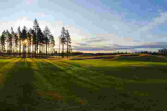 vierumaki-golfkentta-aurinko-1500x1000.jpg