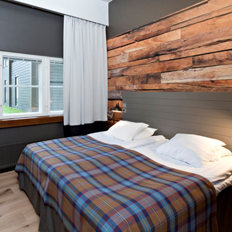 kuusamo-new hotelroom-squ.jpg