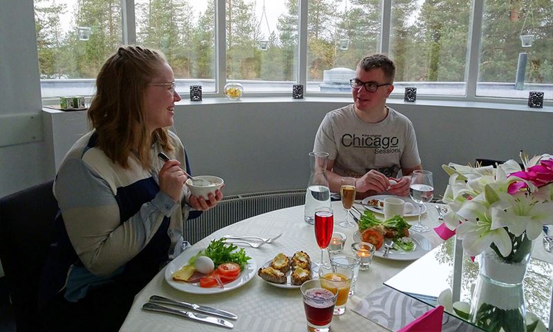 kullankanssa-aamiainen-hor.jpg